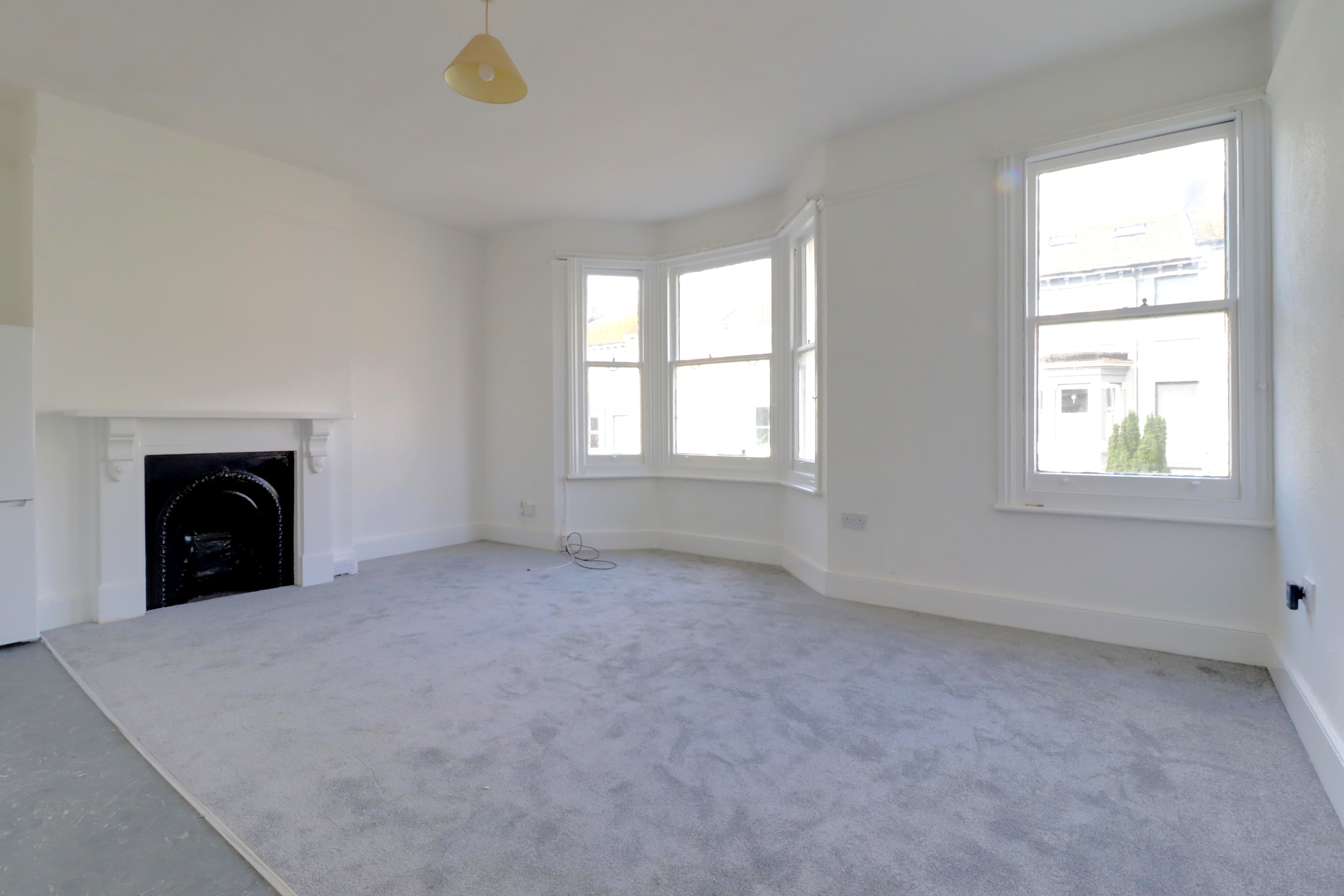 Top Flat, 68 Queens Park Road, Brighton, East Sussex image 2